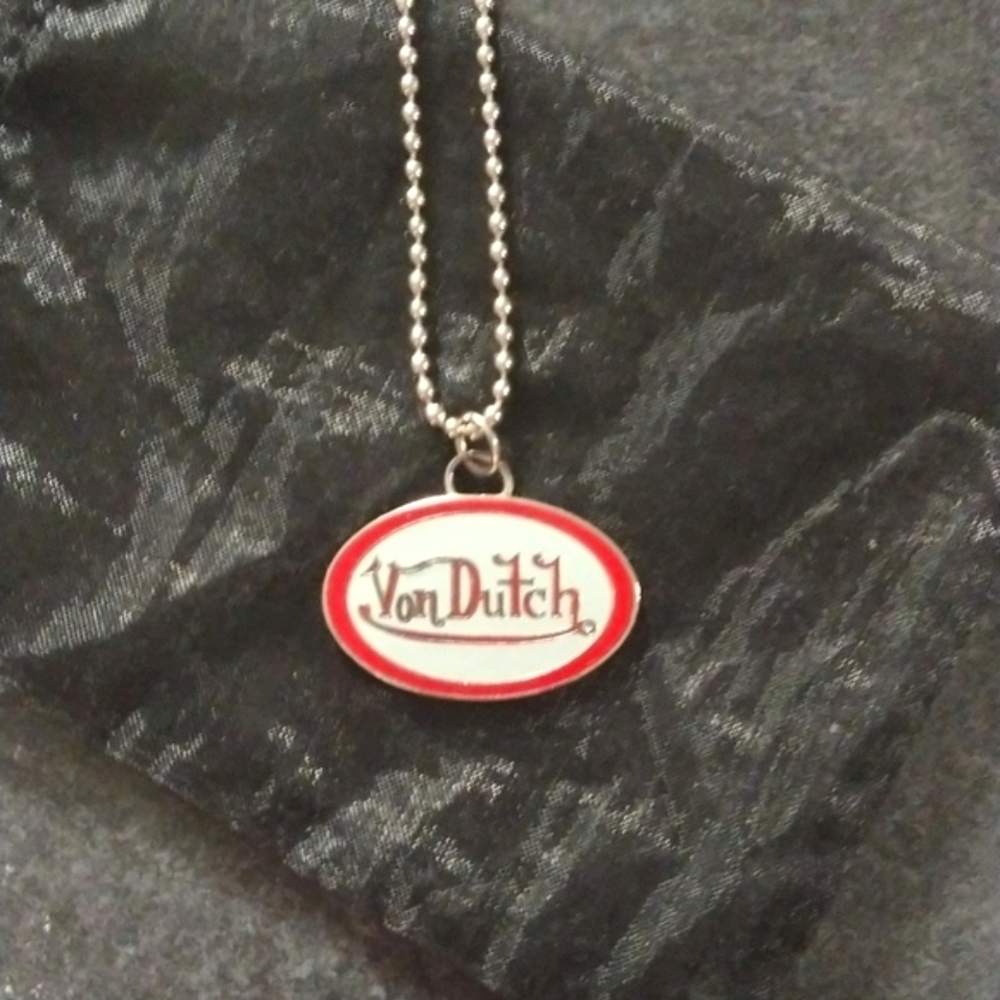 Von Dutch Pendant and Necklace In Baby🩵Blue and ❤Red on Silver 2.5×4cm